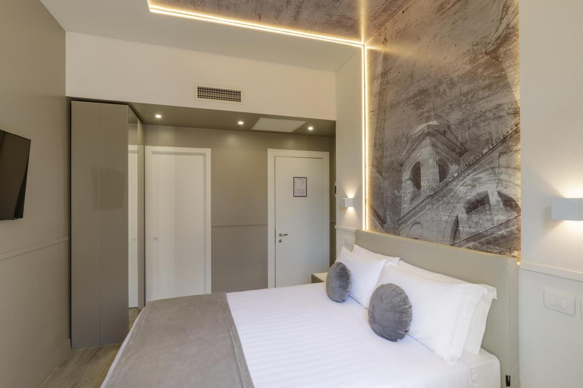Hotel Regno Roma Exterior foto